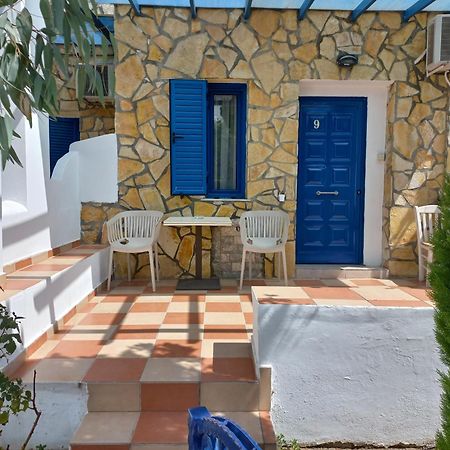 Livadakia Serifos Palace المظهر الخارجي الصورة